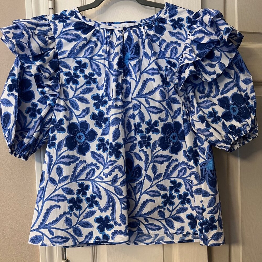 NWT Women's Sugarlips Blue & White Floral Ruffle Sleeve Blouse - Large